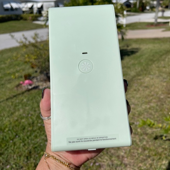 TECH Candy UV Sanitizer In Mint Green - Picture 10 of 15